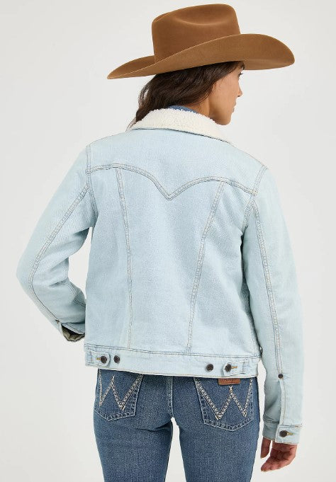 Women's Wrangler Retro® Sherpa Lined Western Denim Jacket