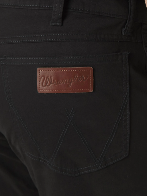 Men's Wrangler Retro® Slim Fit Straight Leg Pant - Black