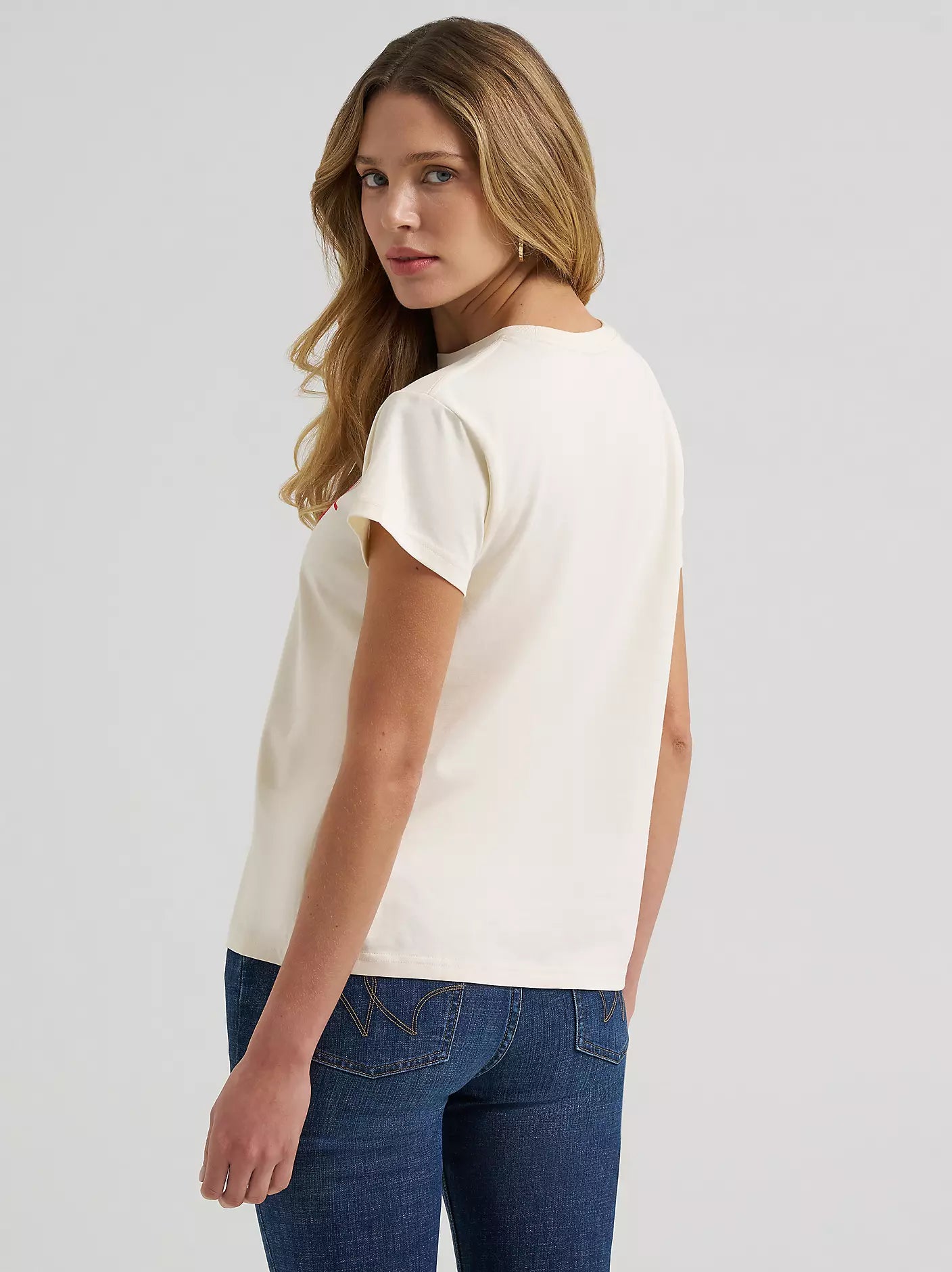 Wrangler Whipstitch Cowgirls Retro Regular Graphic Tee (Women's)