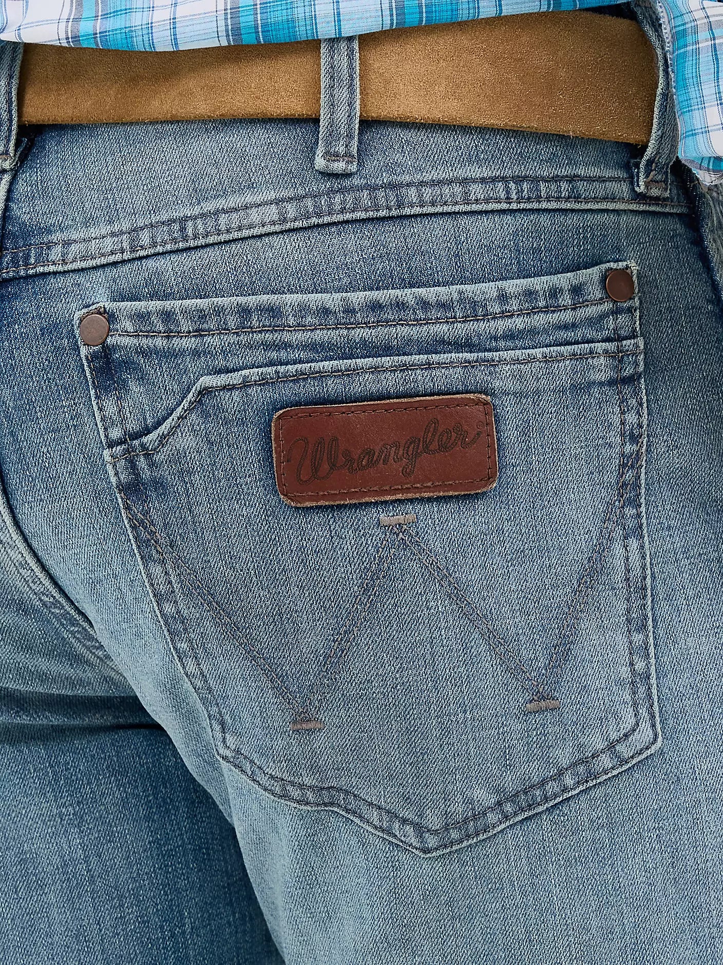Wrangler Retro® Slim Staight Jean in Jacksboro (Men's)