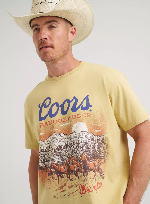 Wrangler X Coors Canada Short Sleeve T-Shirt - Vintage Fit - Goldenrod
